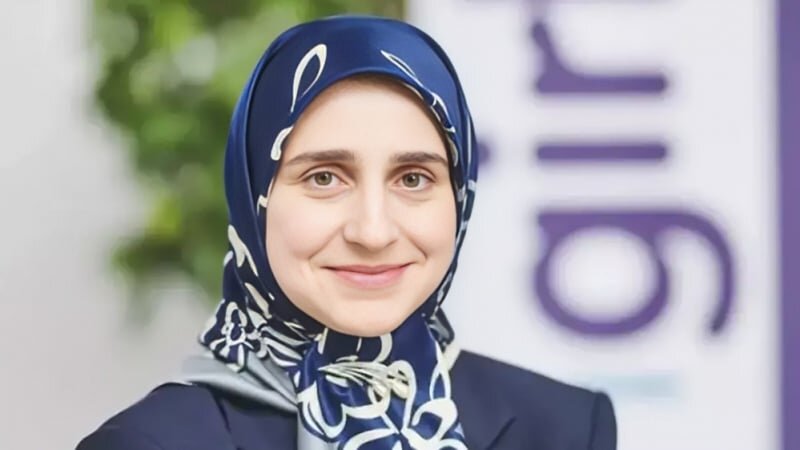 Iranian woman at heart of Toyota technology: From Sharif University to building “four-wheeled computers”