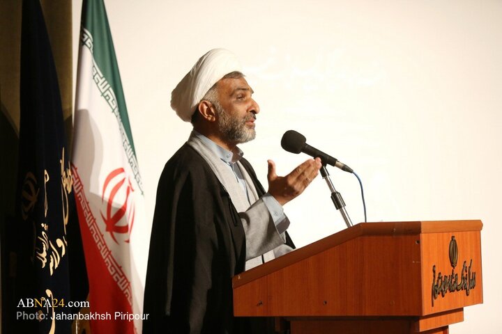 Photos: First International Congress of Fatemi Poetry Night held in Qom