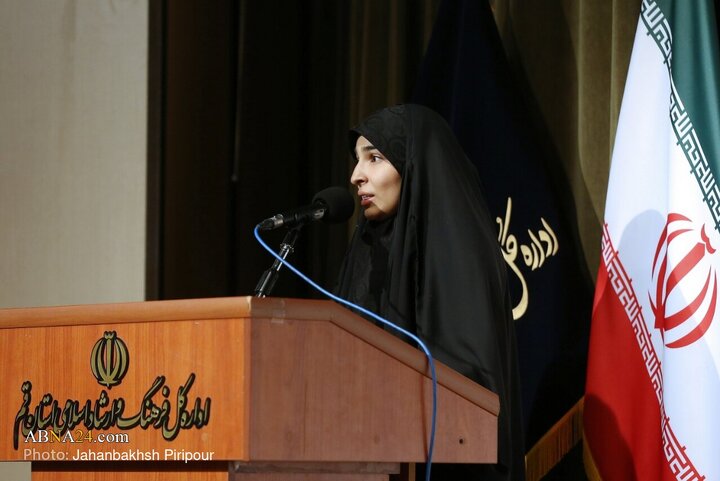 Photos: First International Congress of Fatemi Poetry Night held in Qom