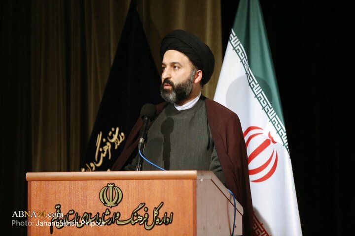 Photos: First International Congress of Fatemi Poetry Night held in Qom
