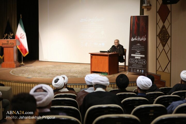 Photos: First International Congress of Fatemi Poetry Night held in Qom