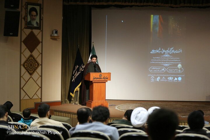 Photos: First International Congress of Fatemi Poetry Night held in Qom