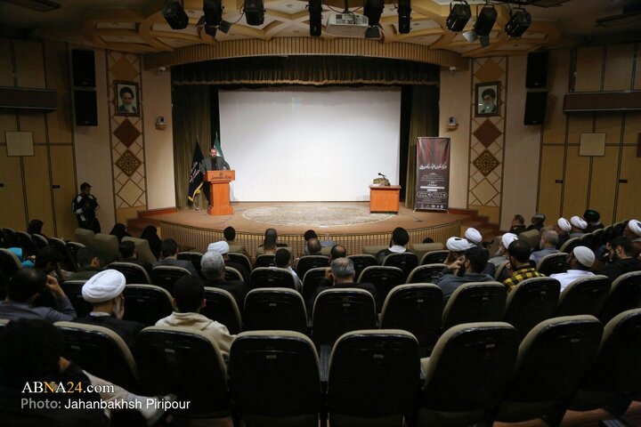 Photos: First International Congress of Fatemi Poetry Night held in Qom