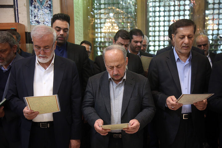 Photos: Iranian mayors paid pilgrimage visit to Hazrat Masoumeh holy shrine