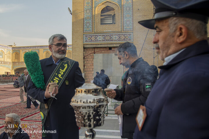 ویدیو | خادمان حرم بانوی کرامت در روز دختر میزبان زائران حضرت عبدالعظیم حسنی(ع) شدند