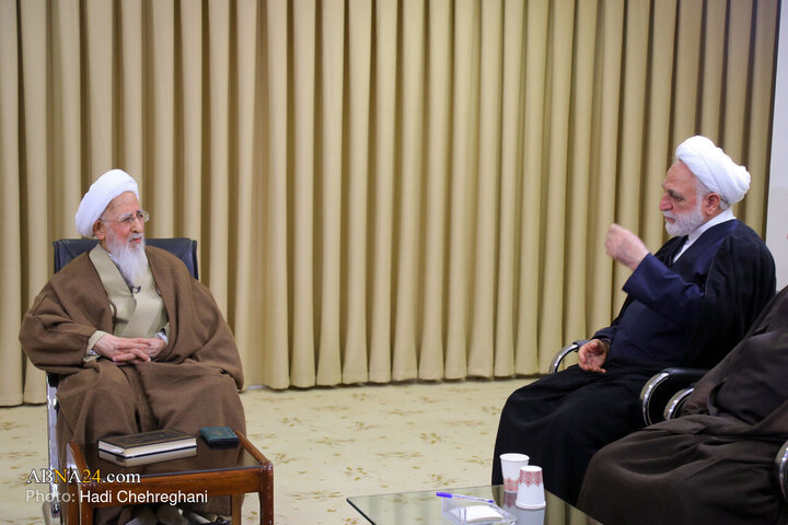 Photos: Head of Iran's Judiciary meets with Ayatollah Javadi Amoli