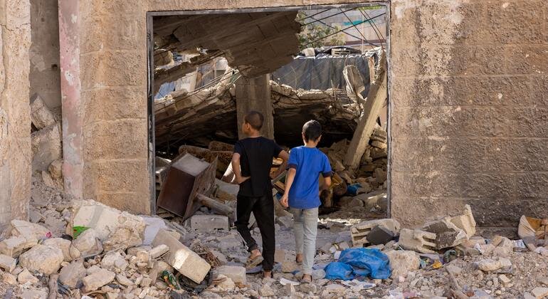 UN: Forced Displacement of Palestinians Is a War Crime