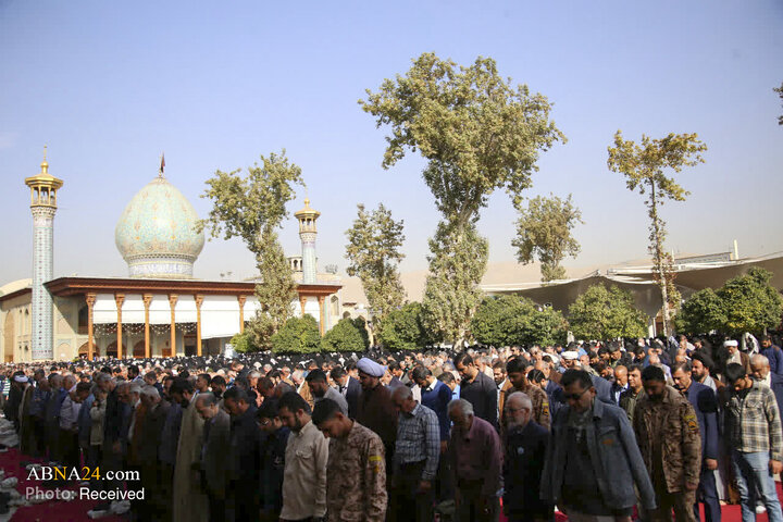 اقامه نماز باران در سومین حرم اهل بیت(ع)