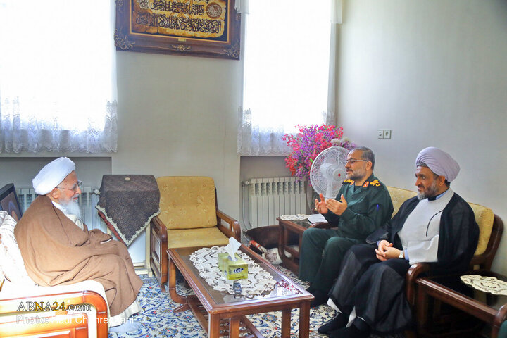 دیدار رئیس سازمان بسیج مستضعفین با آیت‌الله جوادی آملی