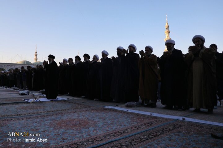 اقامه نماز طلب باران در مسجد مقدس جمکران