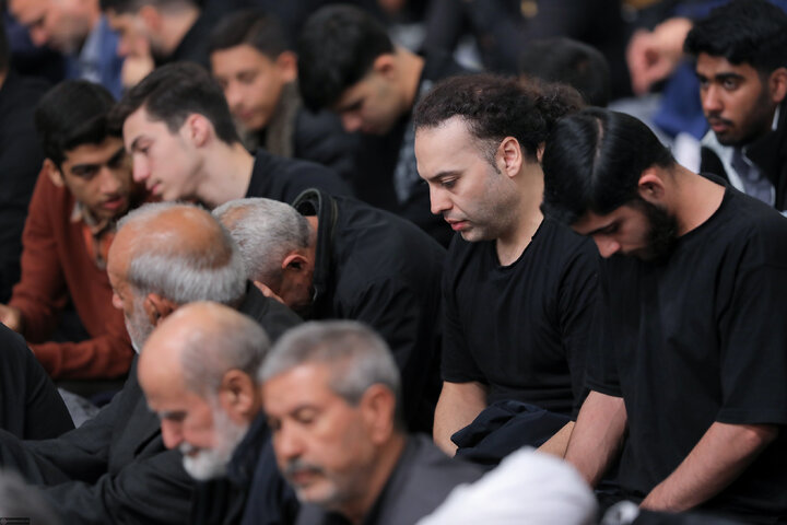 Imam Khamenei attends first night of mourning ceremony for Hazrat Zahra