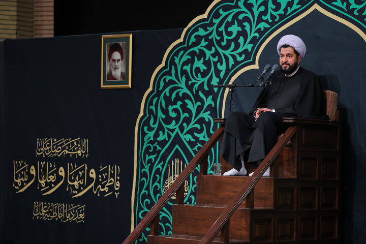 Imam Khamenei attends first night of mourning ceremony for Hazrat Zahra