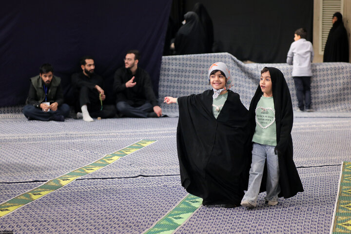 Imam Khamenei attends first night of mourning ceremony for Hazrat Zahra
