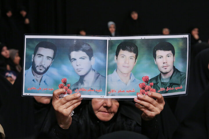 Imam Khamenei attends first night of mourning ceremony for Hazrat Zahra