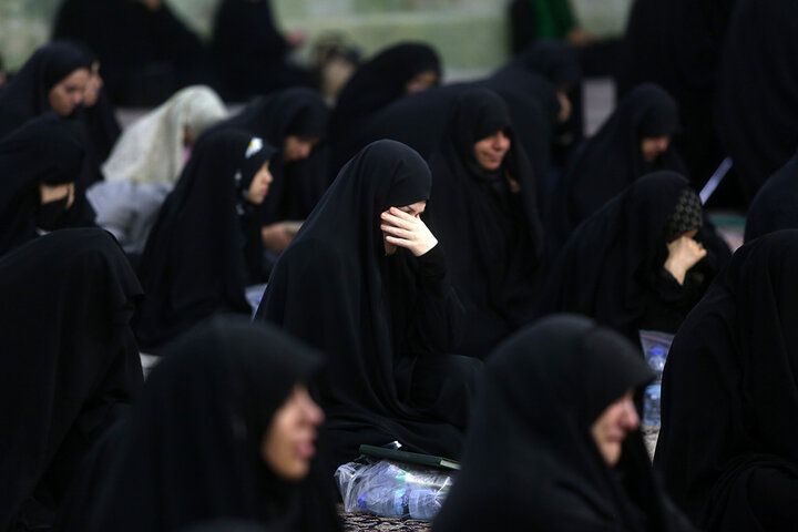 qom