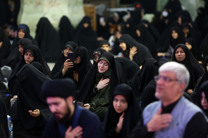 qom