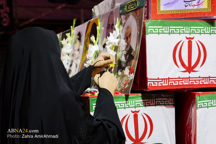 آیین وداع با پیکر‌های مطهر ۱۰۰ شهید گمنام در موزه ملی انقلاب اسلامی و دفاع مقدس