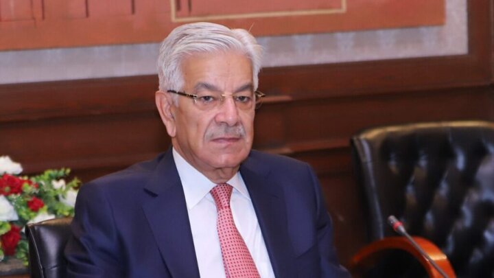 وزیر دفاع پاکستان، خواهان بازداشت و محاکمه نتانیاهو شد