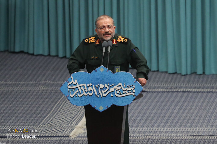 مراسم روز بسیج در حسینیه امام خمینی(ره)