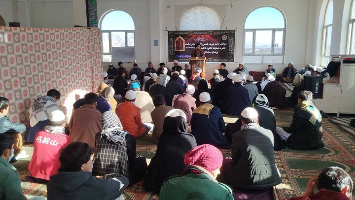 نیلی