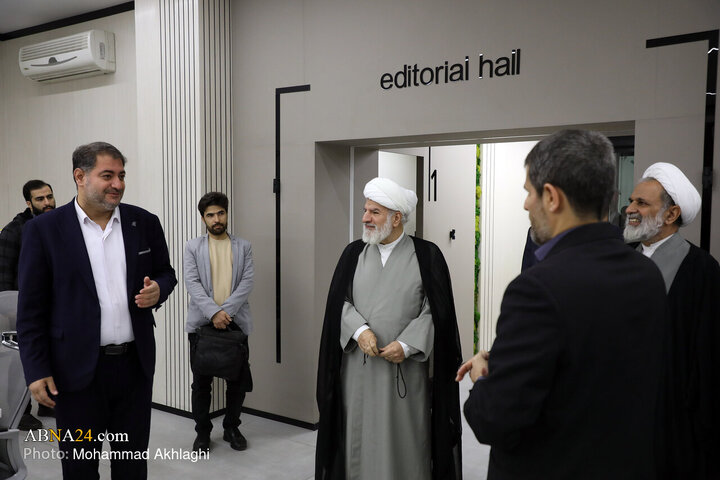Photos: Acting President of University of Religions and Denominations visits ABNA News Agency