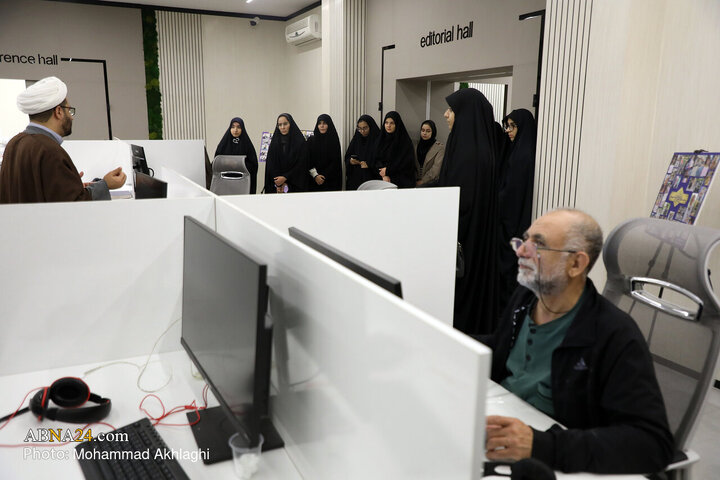 بازدید فعالان نشریات دانشجویی دانشگاه قم از خبرگزاری بین‌المللی ابنا