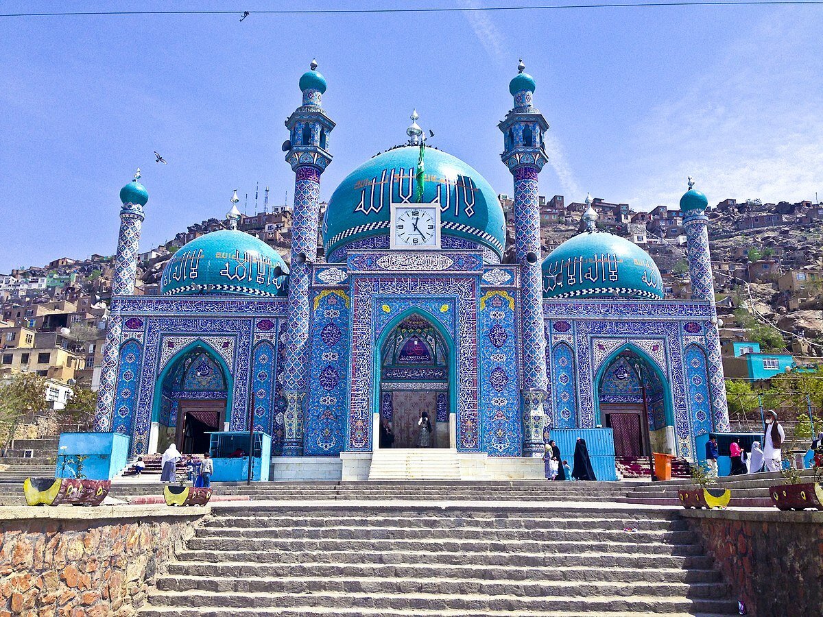Taliban Bans Women from Visiting Shia Shrine in Kabul