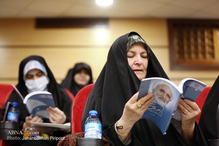Photos: Commemoration ceremony for Ayatollah Ghazi Khorramabadi held in Qom