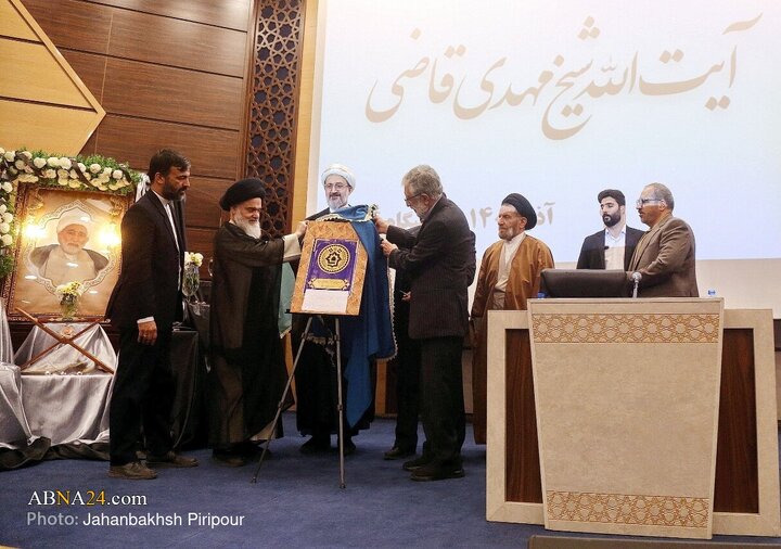 Photos: Commemoration ceremony for Ayatollah Ghazi Khorramabadi held in Qom