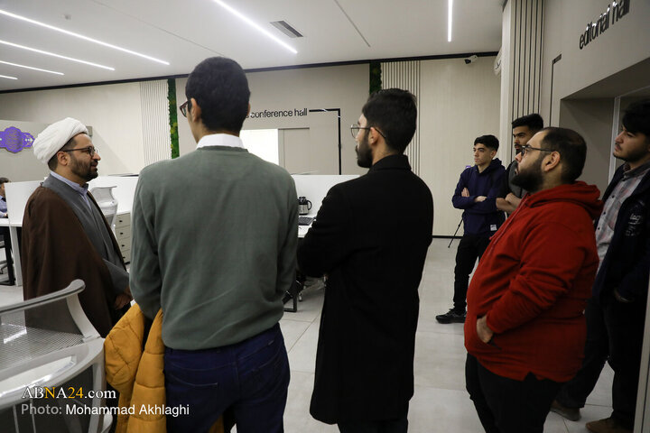 Photos: Student journalists from Qom University visit ABNA International News Agency