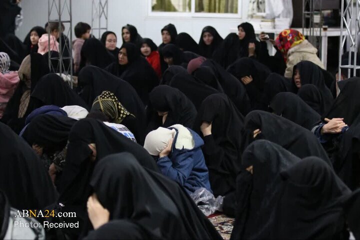 غریب