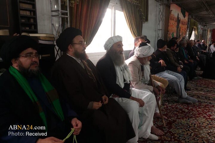 غریب