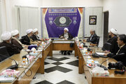 Photos: Members of Islamic Research Center of Islamic Consultative Assembly meet with Ayatollah Ramazani