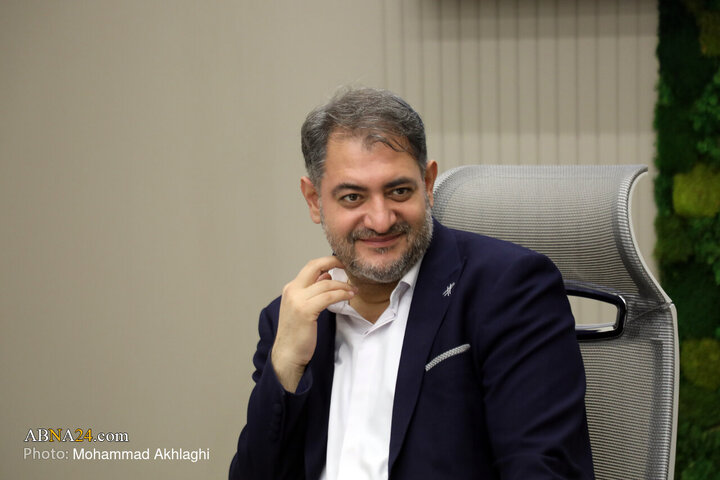 حضور حسن صدرایی عارف در جمع فعالان نشریات دانشجویی دانشگاه قم در خبرگزاری بین‌المللی ابنا
