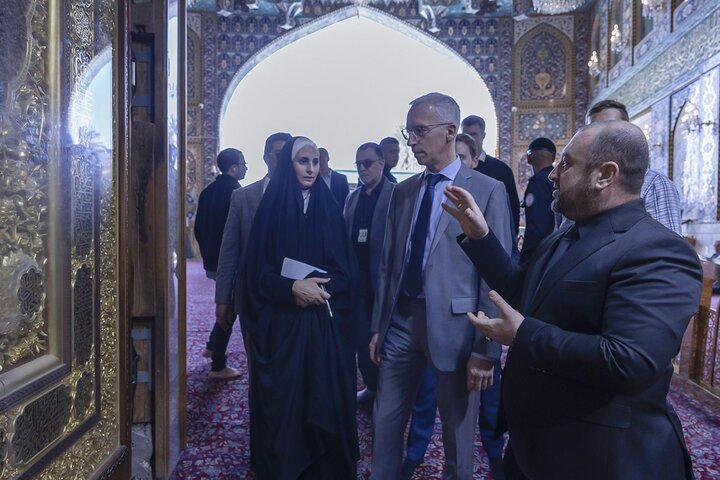 Photos: Germany’s Ambassador visits Al-Abbas’s Holy Shrine
