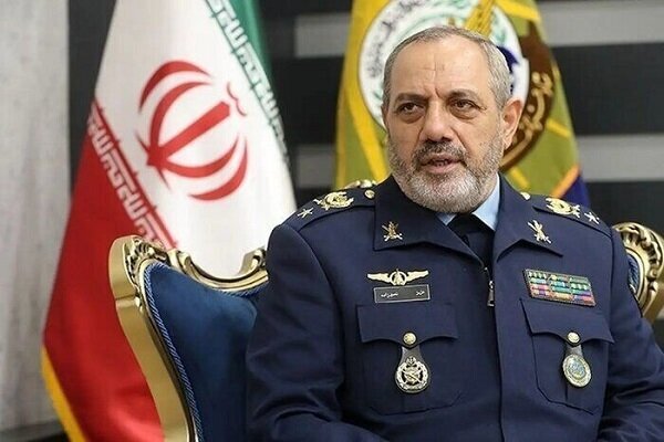 افشاگری وزیر دفاع از برنامه سرویس‌های اطلاعاتی آمریکا 