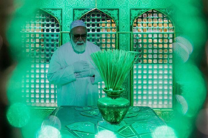 Photos: Dusting ceremony of Imam Reza Holy Shrine held with presence of women
