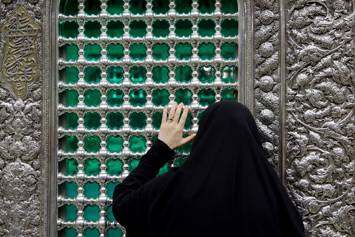 Photos: Dusting ceremony of Imam Reza Holy Shrine held with presence of women
