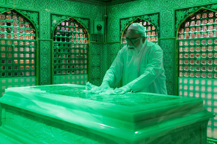 Photos: Dusting ceremony of Imam Reza Holy Shrine held with presence of women