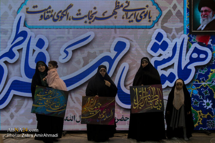 مراسم میلاد حضرت زهرا(س) در حرم مطهر امام خمینی(ره)