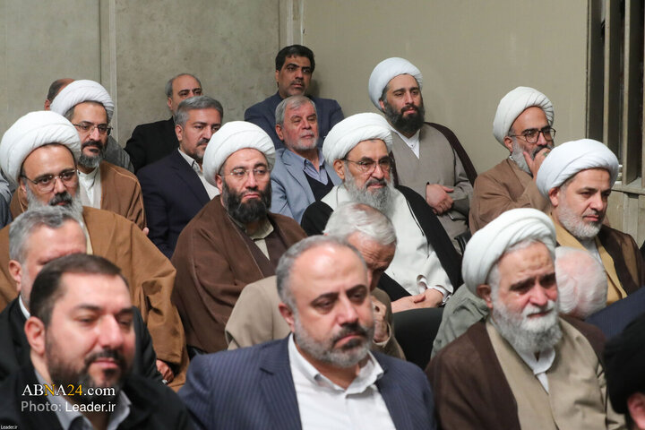 Binlerce Halk Kesimi ve Ehlibeyt (a.s) Meddahlarının İnkılab Rehberiyle Buluşmasından Kareler