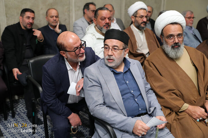 Binlerce Halk Kesimi ve Ehlibeyt (a.s) Meddahlarının İnkılab Rehberiyle Buluşmasından Kareler