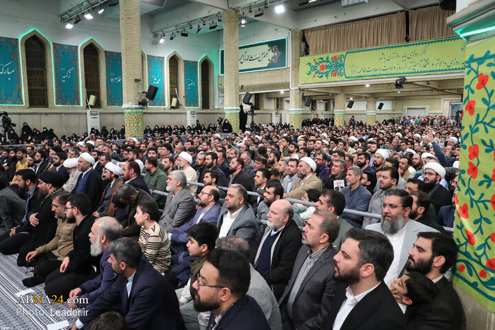 Binlerce Halk Kesimi ve Ehlibeyt (a.s) Meddahlarının İnkılab Rehberiyle Buluşmasından Kareler