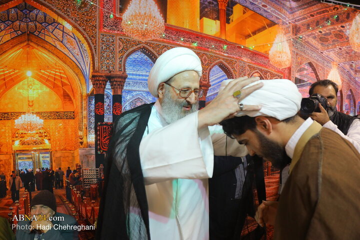 مراسم عمامه گذاری و جشن میلاد حضرت فاطمه زهرا(س)در بیت آیت‌الله فقیهی