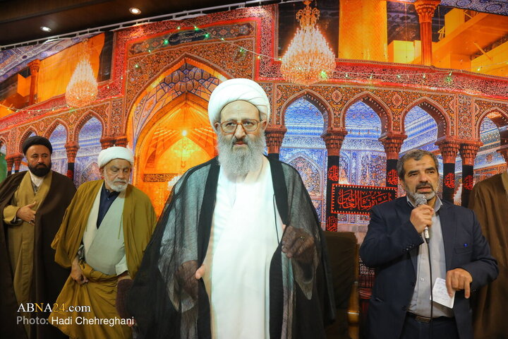 مراسم عمامه گذاری و جشن میلاد حضرت فاطمه زهرا(س)در بیت آیت‌الله فقیهی