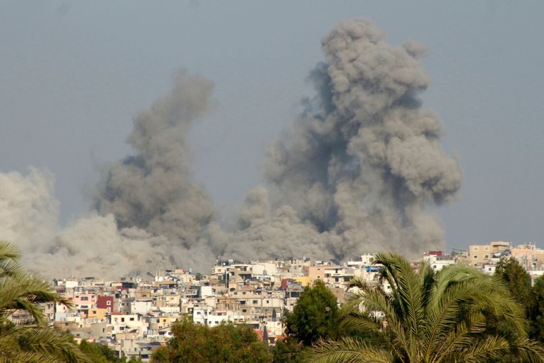 Israeli forces renew attacks on southern Lebanon
