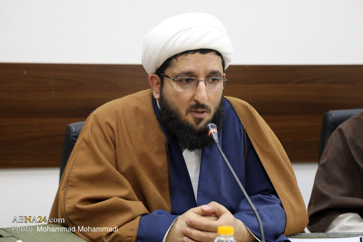Photos: Members of "Menar" Seminary Council meet Ayatollah Ramazani