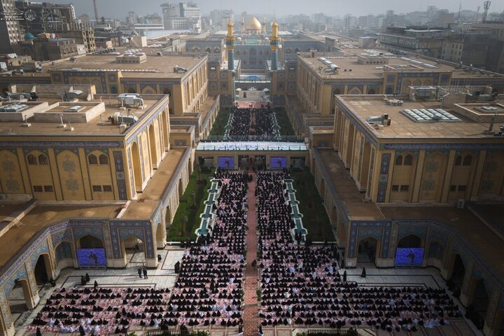 عکس خبری | آیین جشن تکلیف ۳ هزار دختر عراقی در حرم حضرت علی(ع)