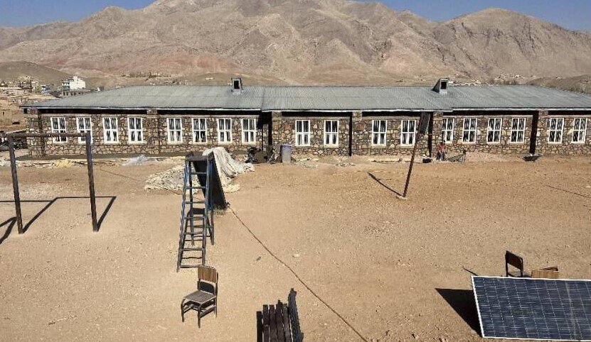 طالبان مدیر و معلمان شیعه یک مدرسه دخترانه در شهرستان مالستان افغانستان را بازداشت کرد