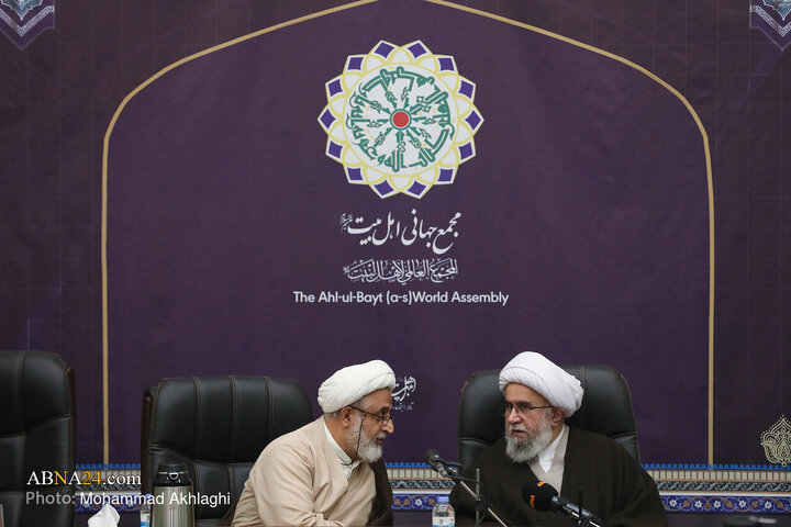 رونمایی از ۵۰ اثر پژوهشی مجمع جهانی اهل‌بیت(ع) در ۸ زبان
